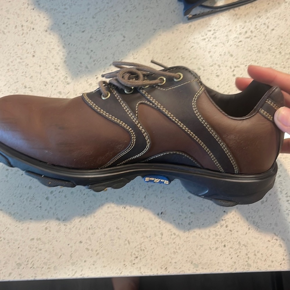 Etonic golf shoes , size 8 mens . Used once